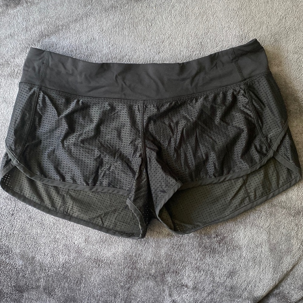 Lululemon speed short - mesh